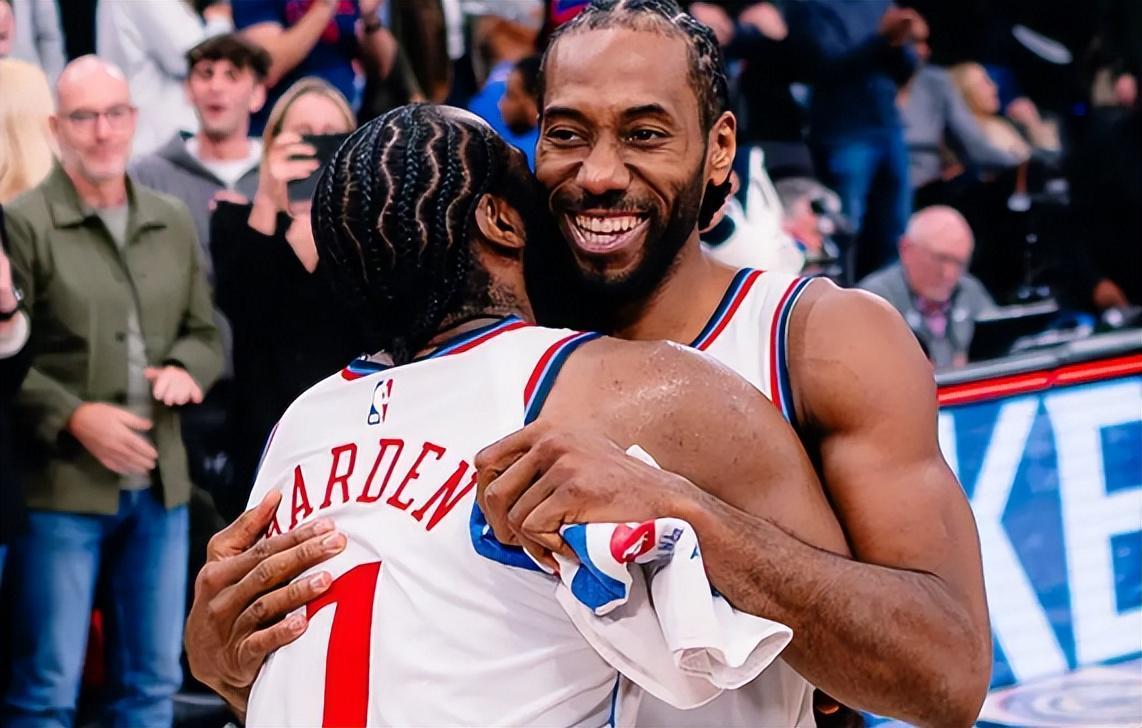 世界杯比赛在线观看平台-联盟第一！倒数第五！快船数据狂跌的罪魁祸首，是场均15+10的他